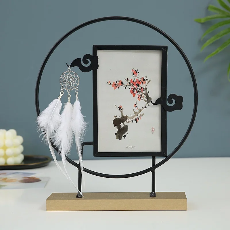 

Chinese Style Metal Photo Frame Decoration Antique Photo Frame Chinese Style Dream Catcher Feather Picture Frame Setting