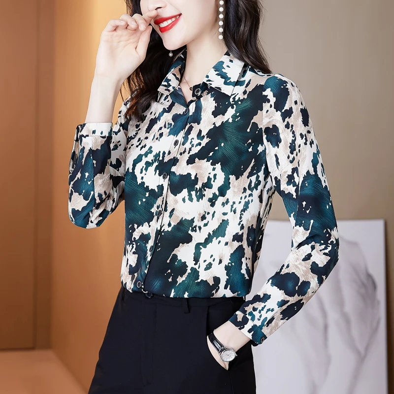 

Korean Fashion Silk Women Blouses Satin Long Sleeve Shirt and Blouse Office Lady Blusas Largas Plus Size XXXL Autumn Womens Tops