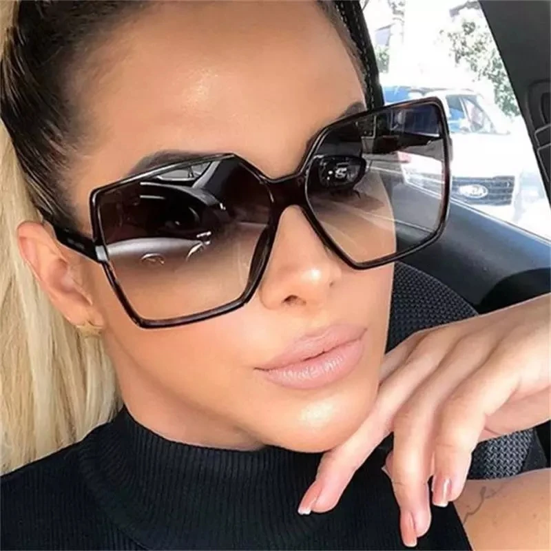 

ONEVAN 2021 Oversized Sunglasses Women Luxury Brand Square Eyewaer Women Vintage Gradient Sun Glasses For Women Oculos De Sol