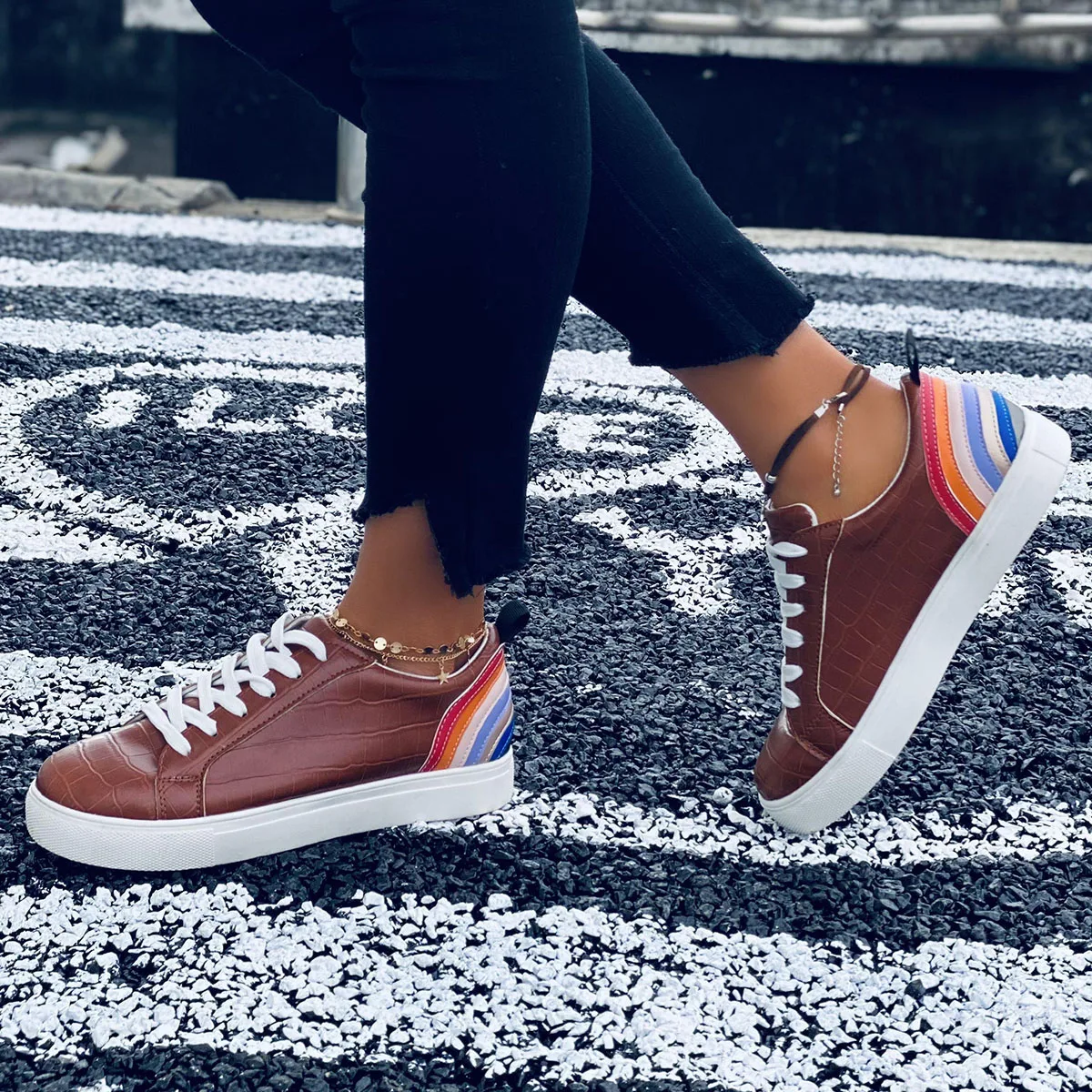 

Trend Women Sneaker Pu Leather Print Rainbow Flat Vulcanize Heel Platform Round Toe Fashion Casual Leisure Shoes Ladies Female