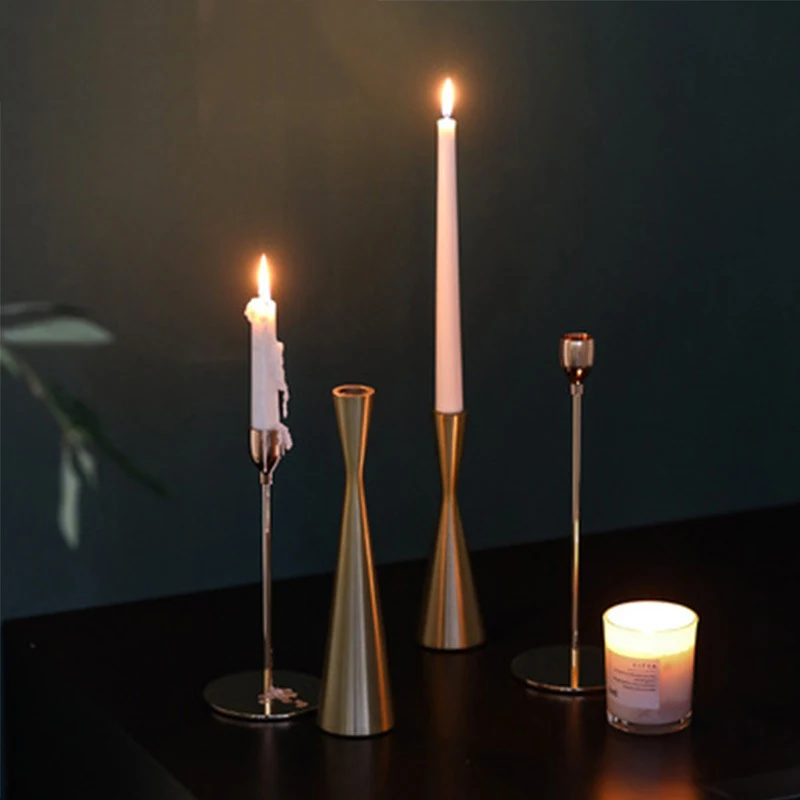 

Golden Candle Holder Decor for Table Stand Tall Luxury Candle Holders for Home Decoration Elegant Simple Portavela Candlestick