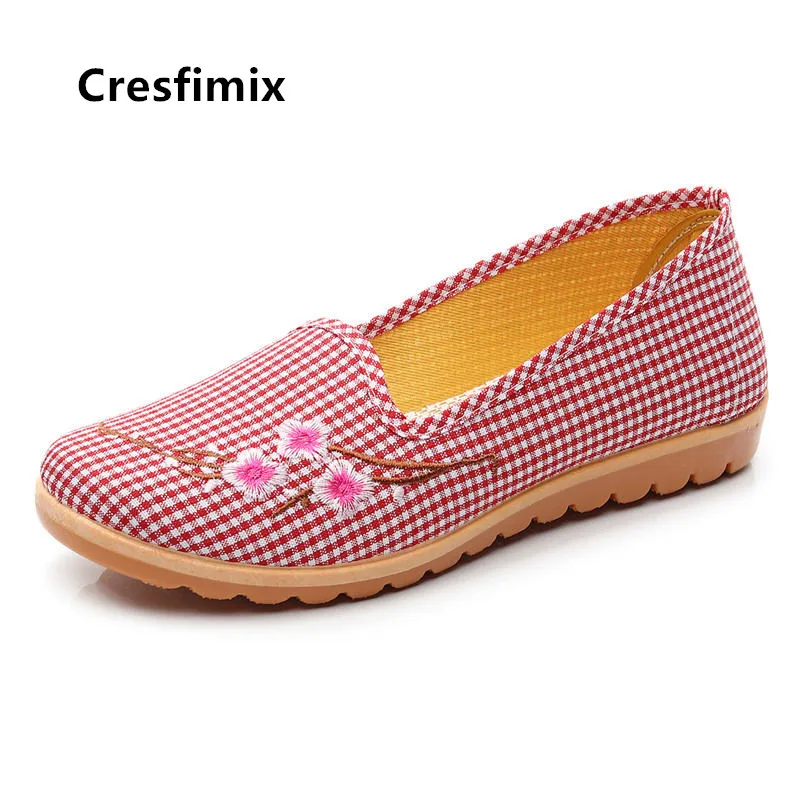 Cresfimix femmes Модные женские тканевые обувь на плоской подошке женская с цветочным