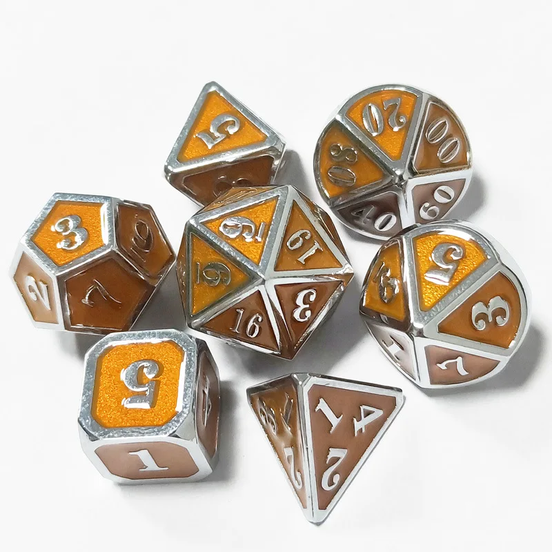 Набор игральных костей Dungeons & Dragons Outlet New Font, 7 штук/набор, инновационные кости RPG D&D из сплава металла, многоцветный гейминг инструмент для азартных игр.
