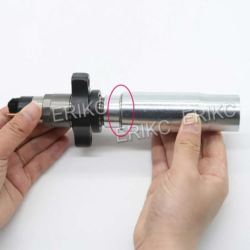 

E1024118 Common Rail Diesel Injector Iron Ring Installation Tool for Iveco Cummins 0445120007 0445120238 Series Injectors Nozzle