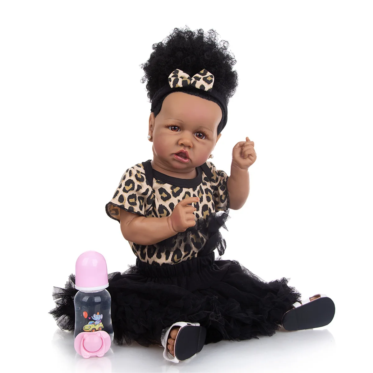 

Кукла-младенец Reborn из черной кожи, размер 22 дюйма, 55 см, полностью силиконовая, с искривленным ртом