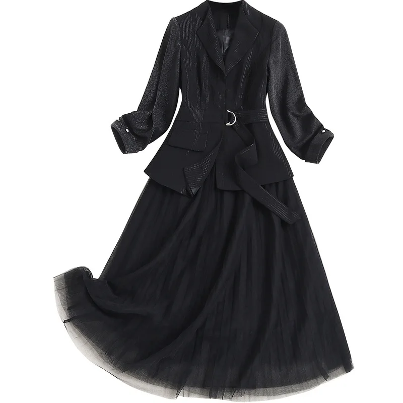 Осень 2020 Модный черный костюм с отложным воротником короткий топ и подходящее