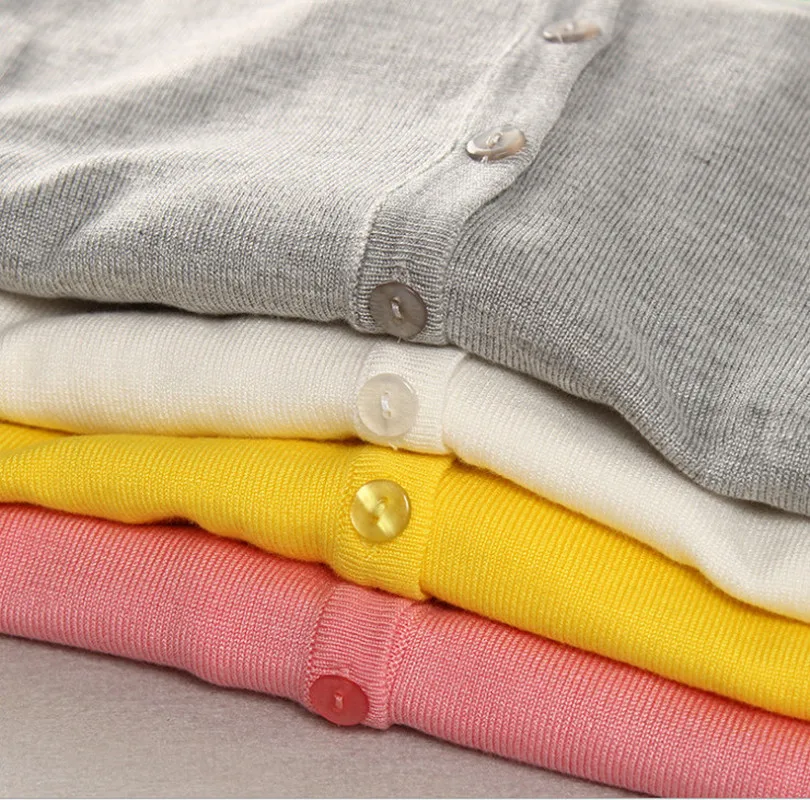 Женский трикотажный кардиган с v образным вырезом свободного покроя| |