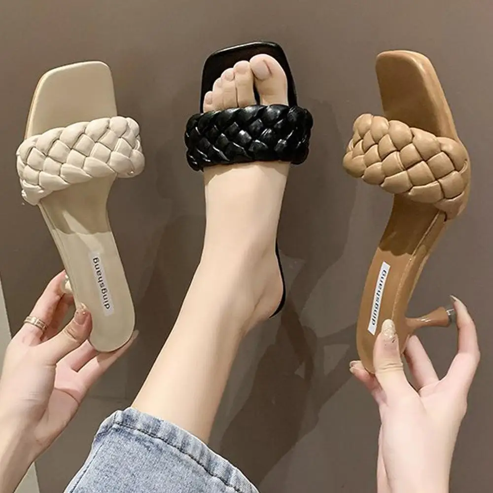 

2020 ladies summer fashion woven sandals and slippers