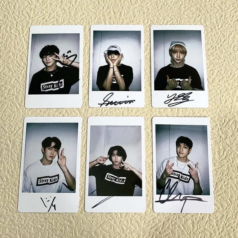 kpop stray kids autographed polaroid lomo card random small card bonus peripheral small card postcard free global shipping