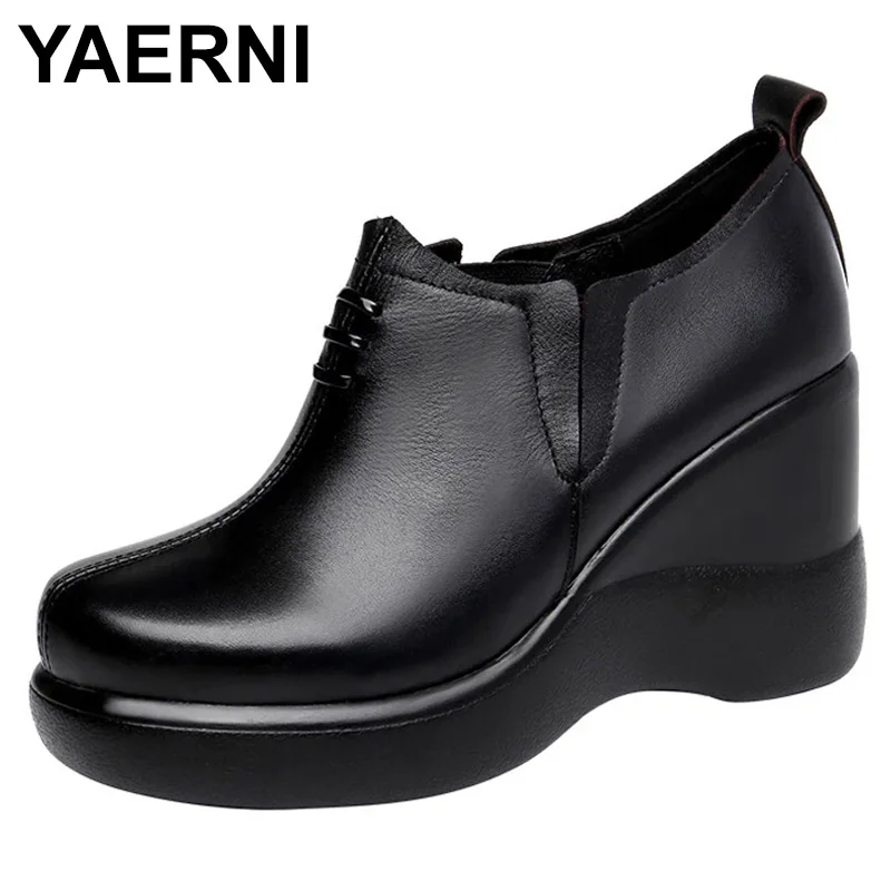 

Женские туфли на танкетке YAERNI, кожаные туфли-лодочки на платформе и высоком каблуке, офисная обувь больших размеров 33-43 для осени и зимы, 2022