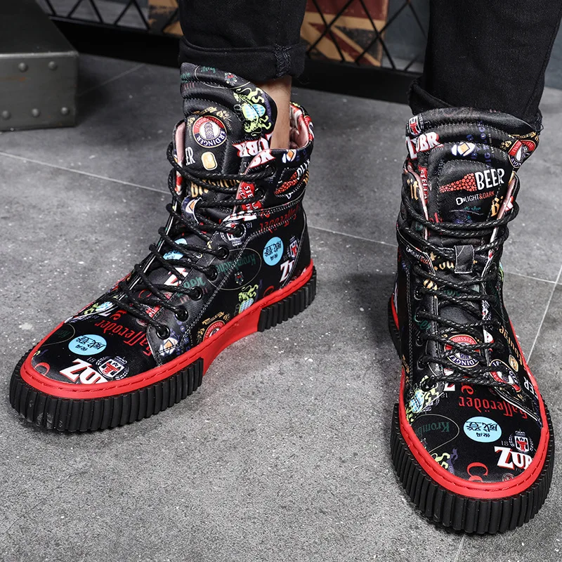 

Martin Boots Men's Autumn and Winter New 2021 British Fashion Women's Tooling Boots Chinese Style Printed High-top Boots Men