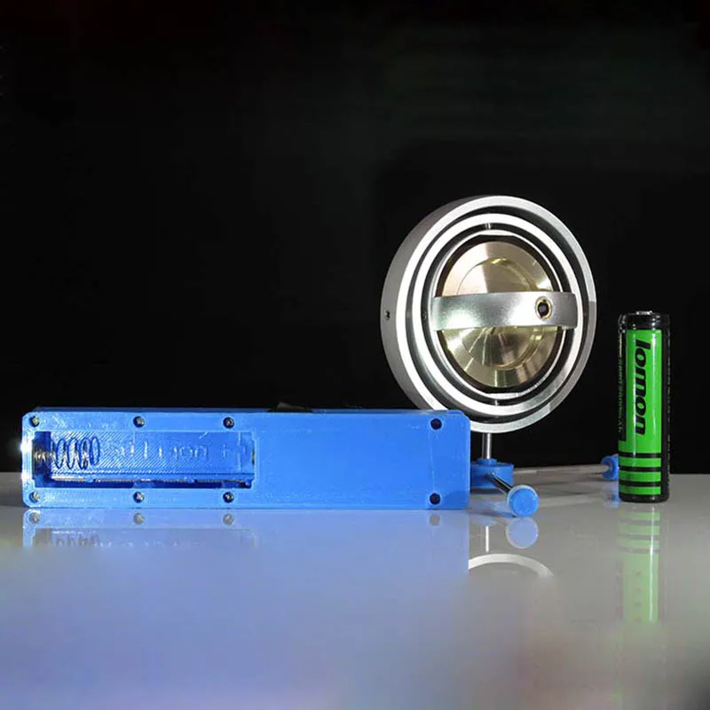 Трехосевой гироскоп трехградусный стабилизатор свободы механический