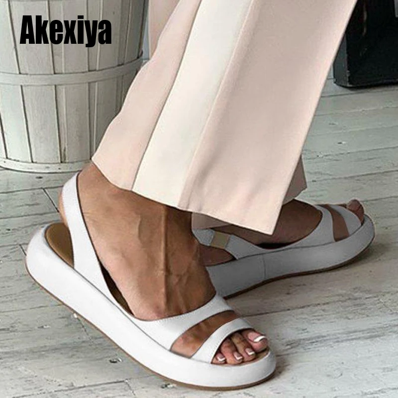 Женские сандалии на толстой подошве с открытым носком плоской платформе дышащие