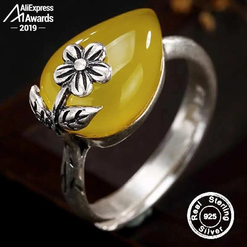 Кольцо женское из серебра 925 пробы с натуральным Балтийским драгоценным