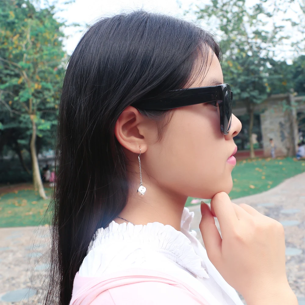 Женские серьги в виде игральных костей длинные из серебра 100% пробы с розовым