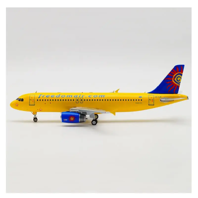 Нитрон авиации FREEDOMAIR Аэробус A320 ZK-OJK 1/200 литья под давлением модель самолета |