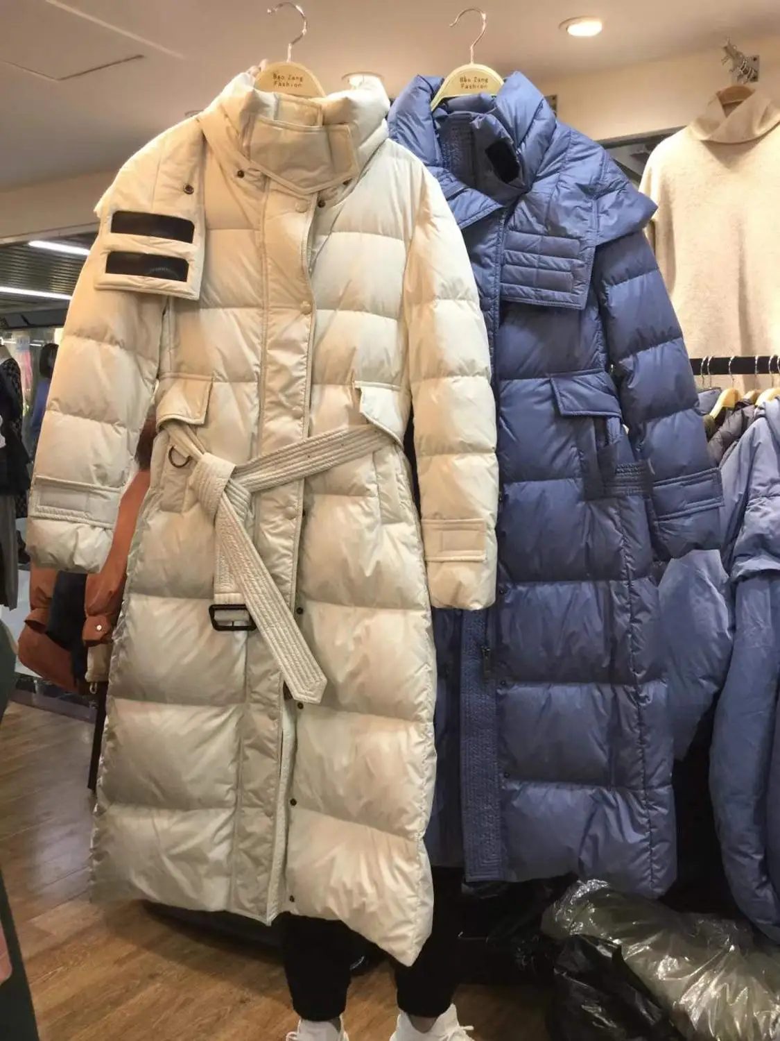 

2020 Direct Selling Winter New Arrival Down Jacket Super Warm Hooded Gray Duck In The Long Women Thickened Fashion Coat