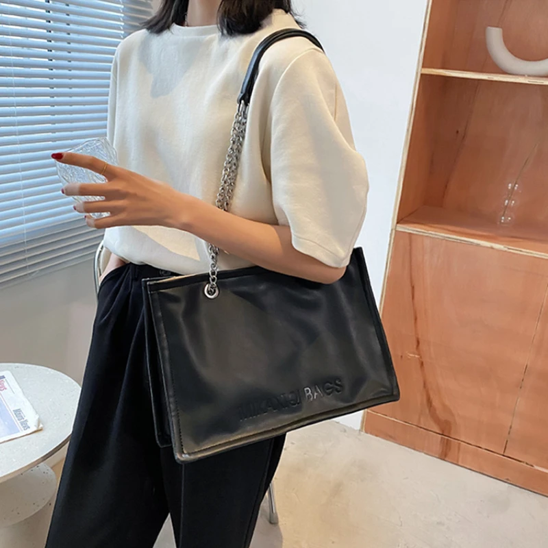 

Large Capacity Shoulder Crossbody Messenger Bags 2021 Fashion Women's Luxury Designer Purse Lady Totes Handbags High Quality