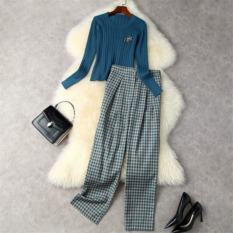 2021 Autumn Women Casual Two Piece Set Brooch Knitted Pullovers Sweater + Vintage Plaid Pants Suits Matching Sets OL Work Outfit