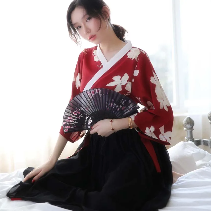

Retro Japanese Style Clothing Kimono Yukata Japan Traditional Dress Women Foral Kimono Dress for Party Asian Clothes Skirts