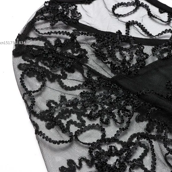 Женское кружевное платье с баской винтажное облегающее круглым вырезом и