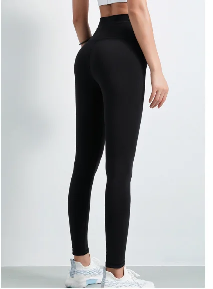 2022 year Popular pants women's hip lifting exercise fitness clothes show thin, tight, high waist and small feet  pants