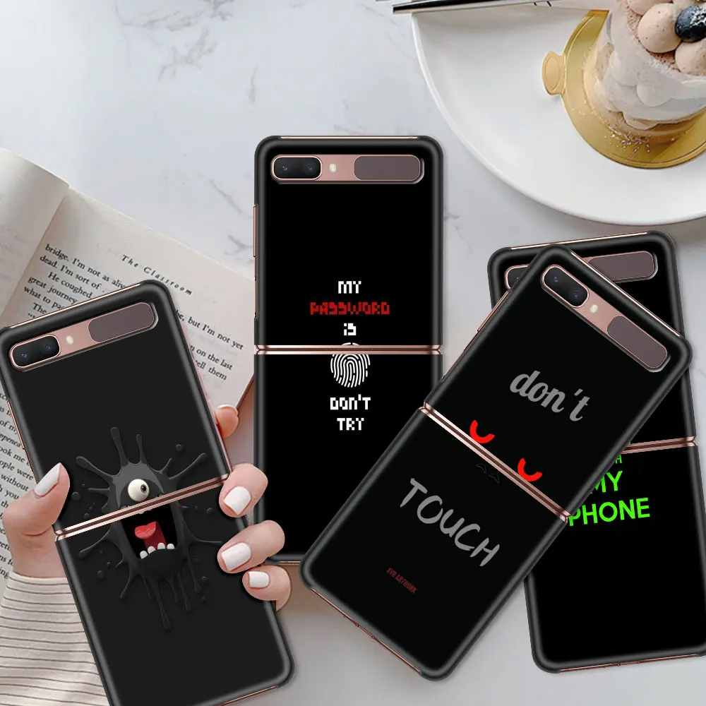 

Phone Case For Samsung Z Flip3 5G Hard Back TPU Case PC Capa Black Shell rubber Fundas Interesting Face
