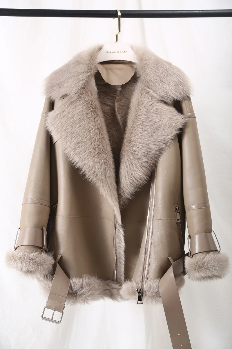 2022 Women's motorcycle jacket short outerwear streetwear Tuscan lamb fur fur coat Winter Jacket thick warm real fur coat
