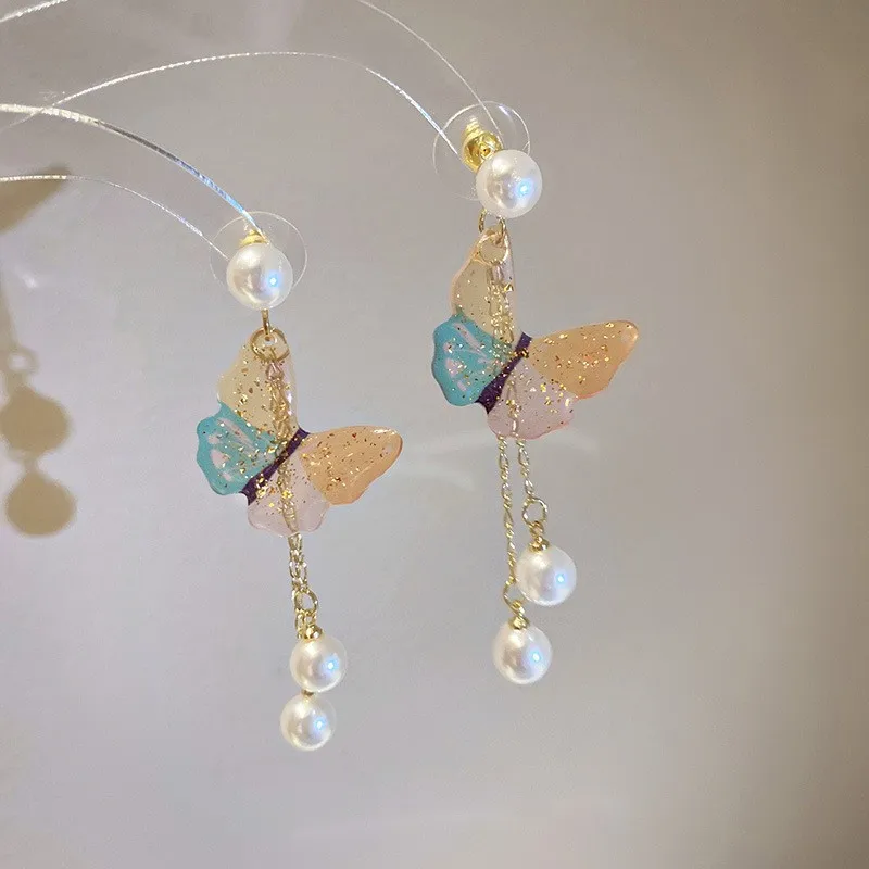 

2021 New Long Tassels Fashion Pearl Temperament Drop Earrings Geometric Joker Resin Butterfly Modelling Senior Women Earrings