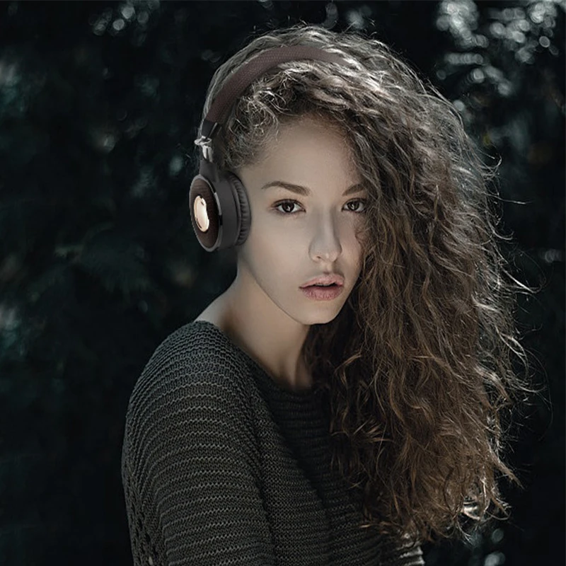 

Sports Bluetooth Headphones HIFI Stereo Wireless Earphone Gaming Headsets Over-ear Noise Canceling with Mic Support TF Card