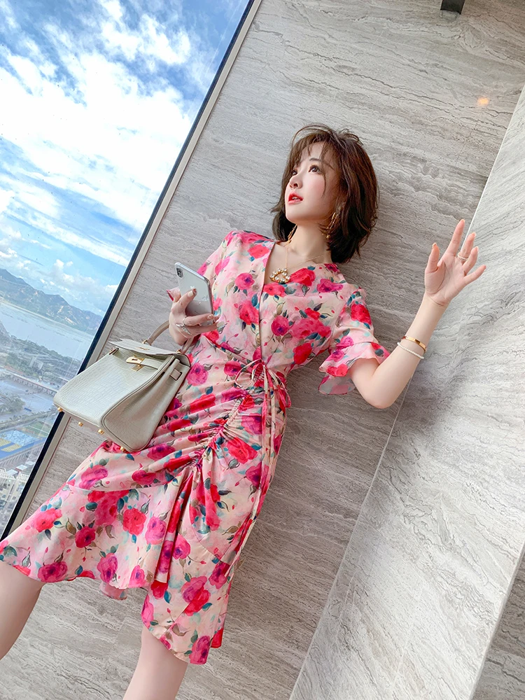 

Fashion high waist dress female romantic print V-neck flared sleeves drawstring ruffled skirt 2020 summer new