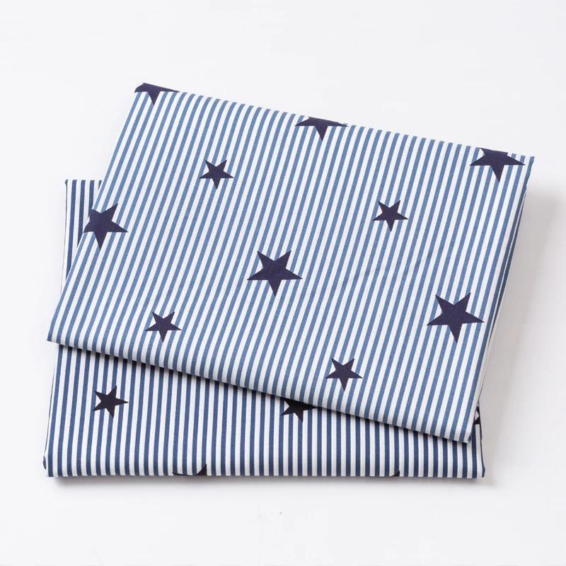 Саржевая ткань для детей 100% хлопок поплин черные полоски со звездами набивной