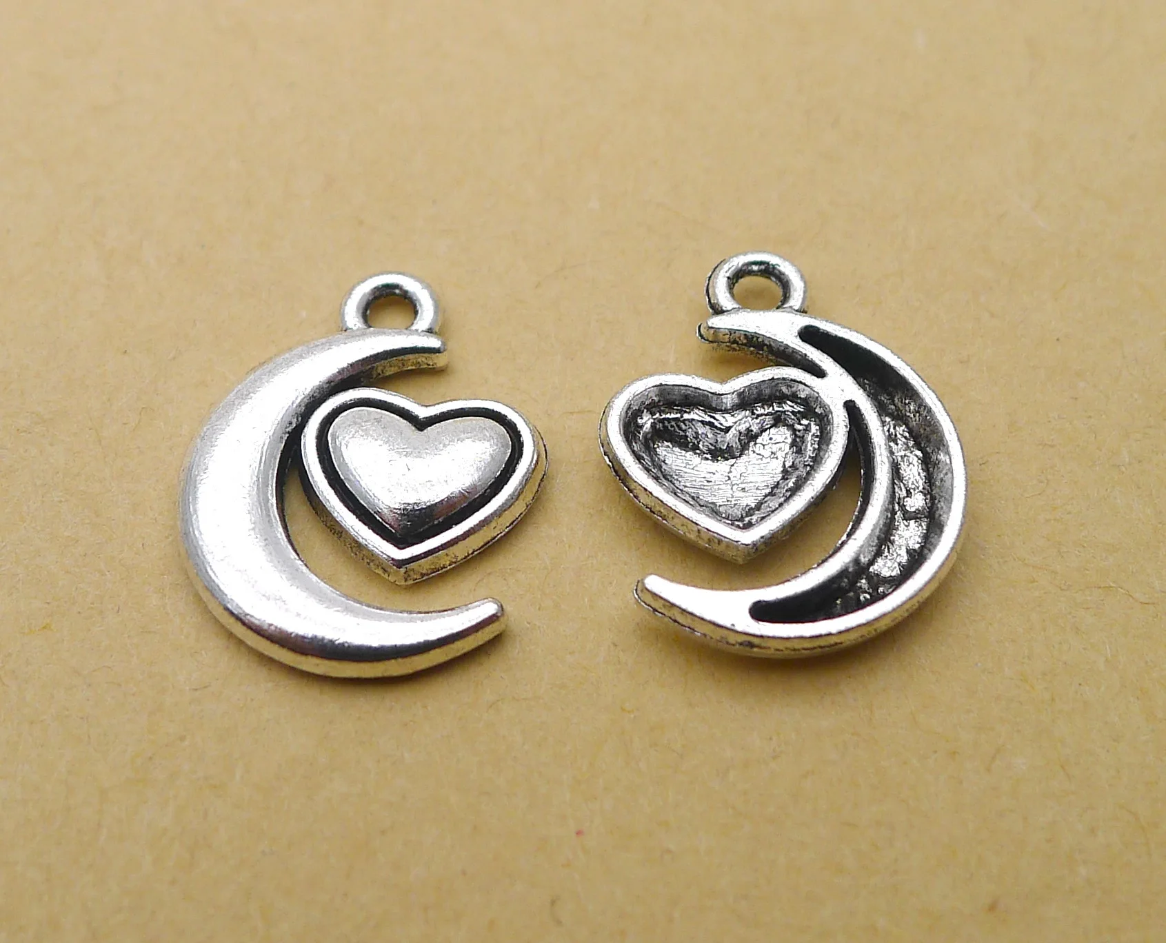 

Charm for making jewelry 10pcs 17x13mm antique silver color Moon love charms
