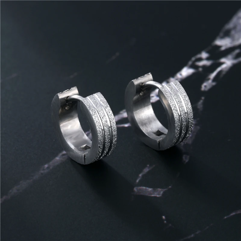 

1Pair Korean Version of Titanium Steel Stainless Steel Pressed Sand Frosted Flat Ear Buckle 4*9 Round Earrings