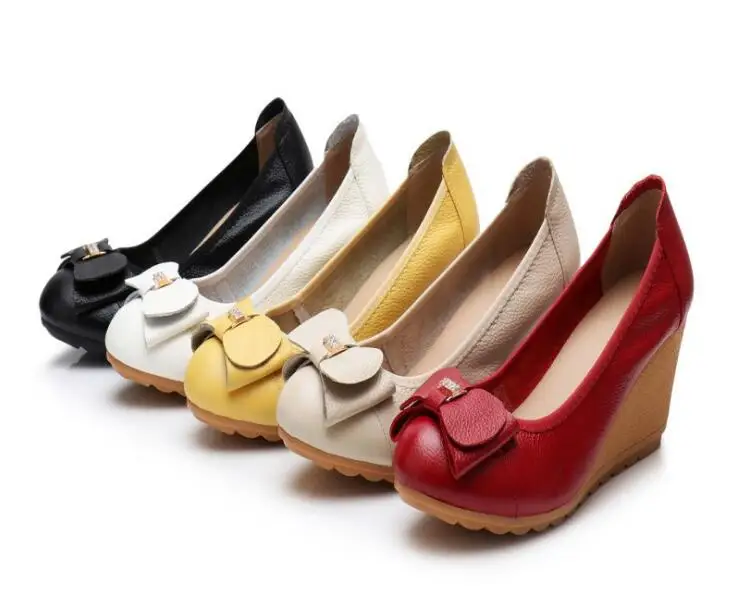 Осенне-весенняя повседневная женская обувь из натуральной кожи со стразами и