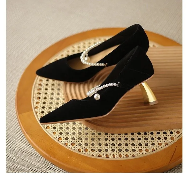 

Туфли-лодочки женские, модные туфли на высоком каблуке, вечерние классические туфли черного цвета с острым носком, модные туфли на высоком к...