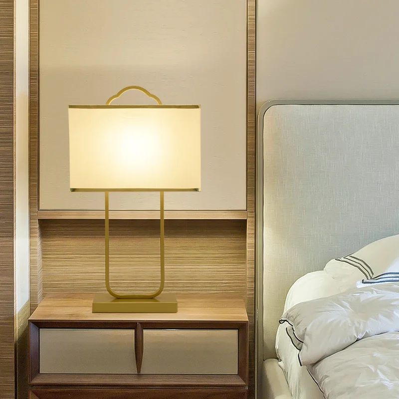 Современная настольная лампа AOSONG современный офисный креативный светильник из