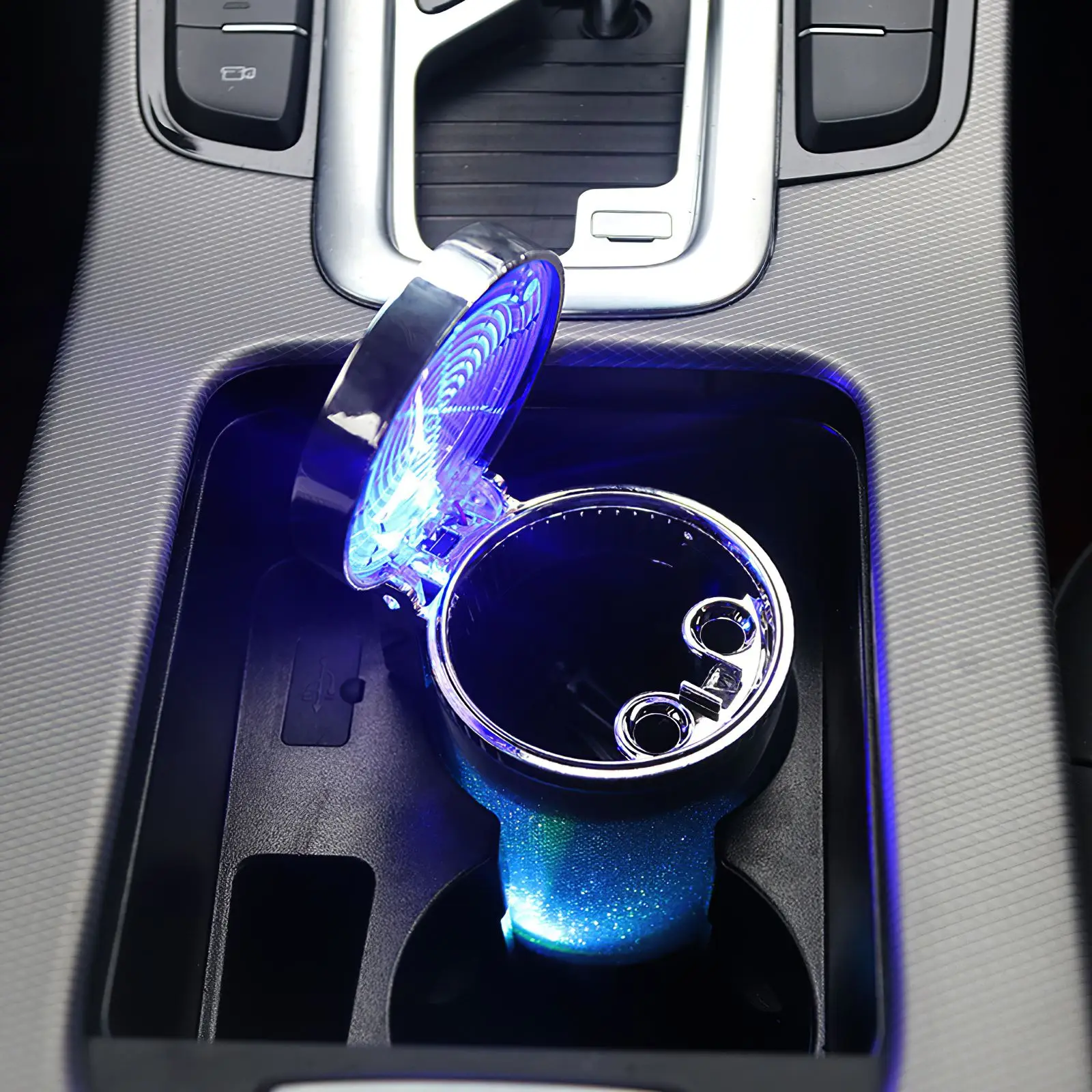 

Sell Well 1PCS Car LED Ashtray Garbage Coin Storage Cup Container Cigar Ash Tray Car Styling Universal Size Cup Holder Storage