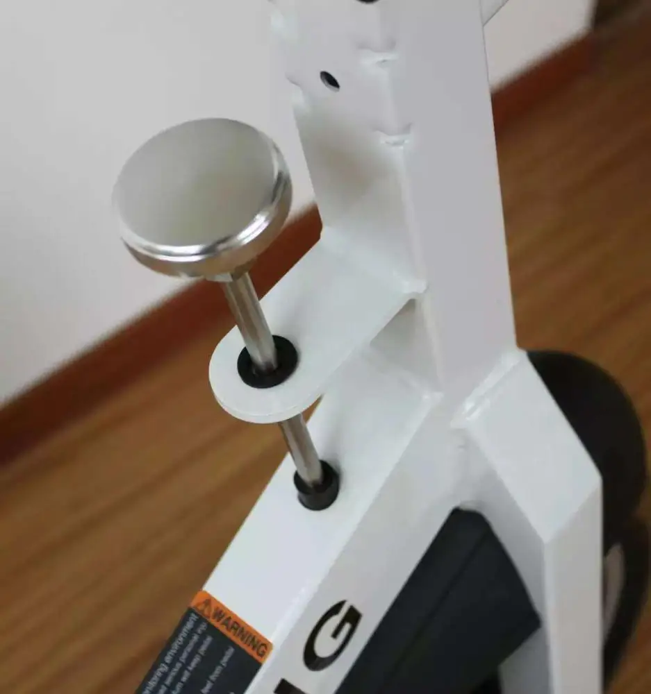 Оборудование для фитнеса вращающийся велосипед велотренажер помещений