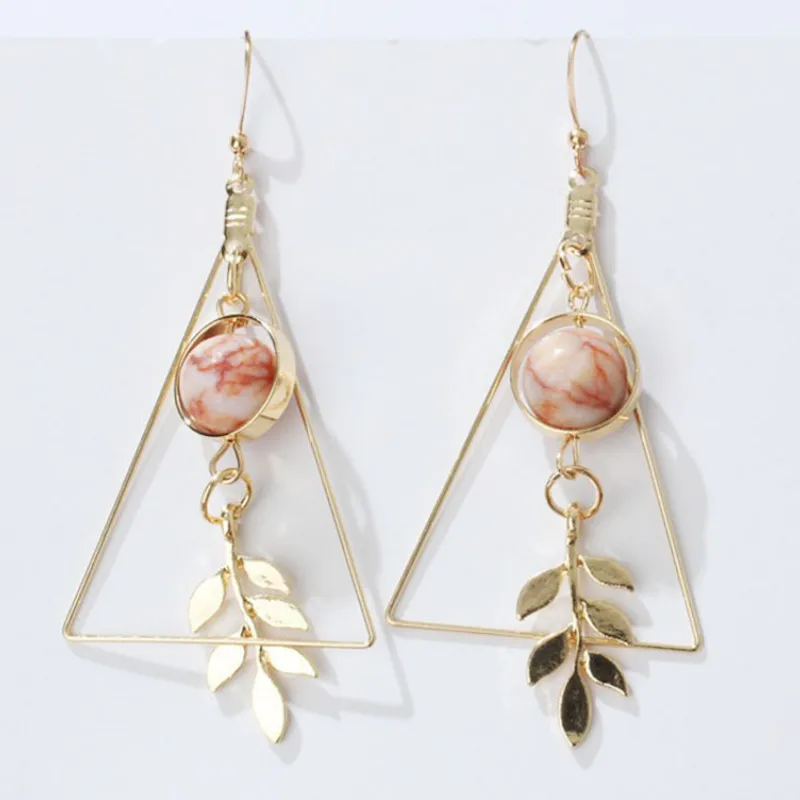 

2021 Jewelry Gifts Women Round Pearl Triangle Hollow Earrings