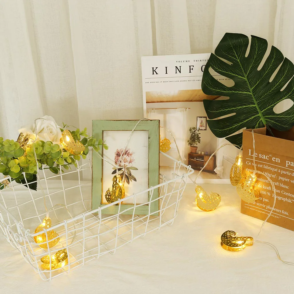 

Eid Mubarak Islamic 1.5m 10 LED Moon Castle Fairy Lantern Ramadan String Lights Led Twinkle String Lights Decoration