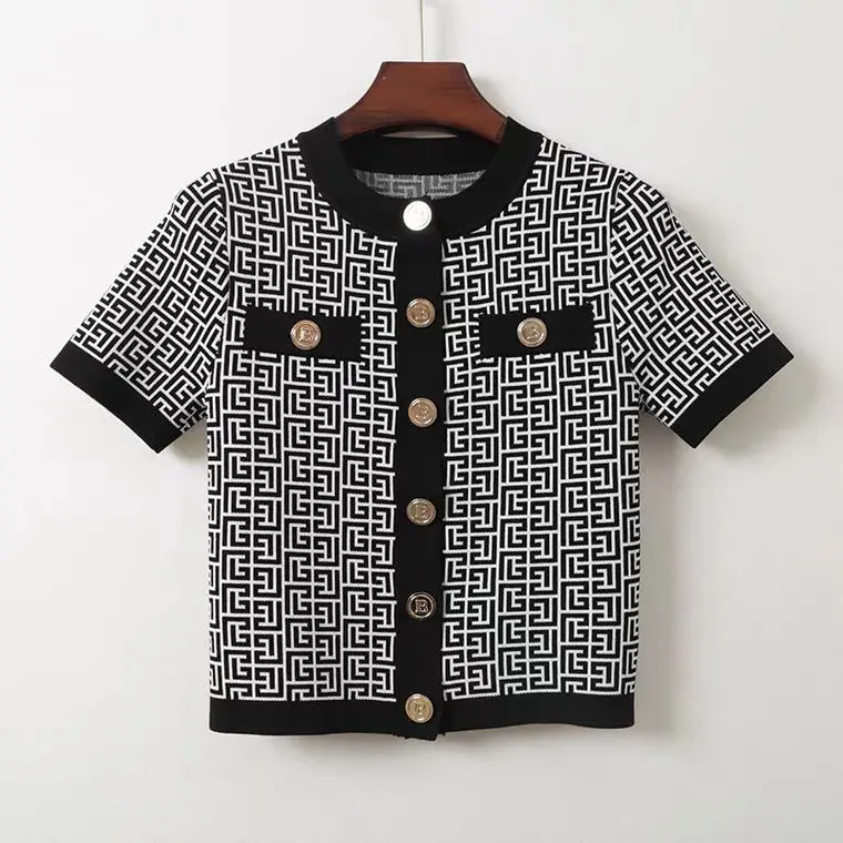 

2021 spring/summer short sleeve knitted cardigan jacquard metal buckle temperament slim coat