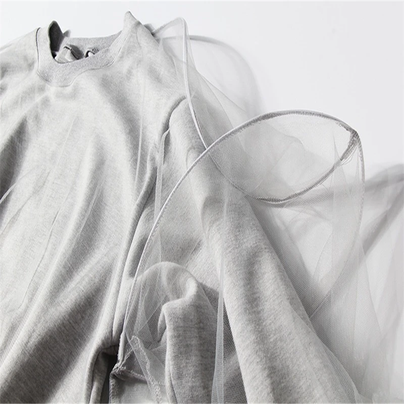 

2020 new spring women's fashion gray loose casual long-sleeved O-neck double-layer mesh stitching ruffled sweater