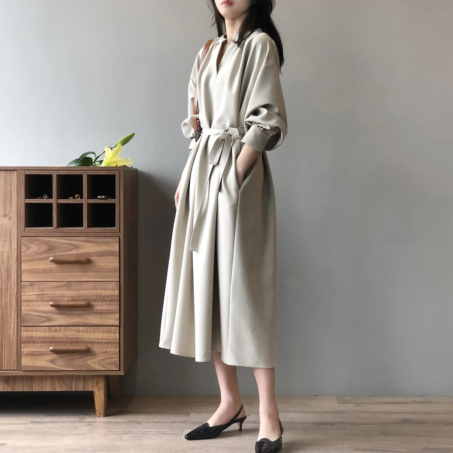 

Brand New Spring Autumn Long Women Trench Coat Belted Khaki Dress Loose Coat Lady Outerwear New
