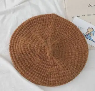 brown MILANCEL/Осенняя детская шапка; вязаная шапка для девочек; однотонная покраска; шапка для девочек; реквизит для фотосъемки - Цвет: brown