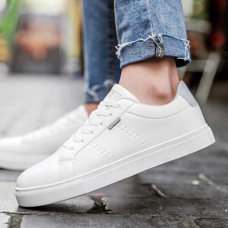 

Summer 2021 Men Vulcanize Shoes Men Sneakers Boys Cheap Flat Shoes Non-slip Sneakers Men White Sneakers Men