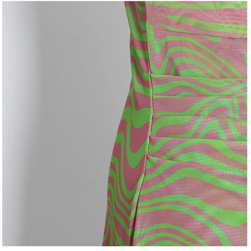 

Summer Women's Fashion Sexy Metal Chain Sling Pleated Print Stretch Bodycon High Waist Mini Dress Female 2021 New