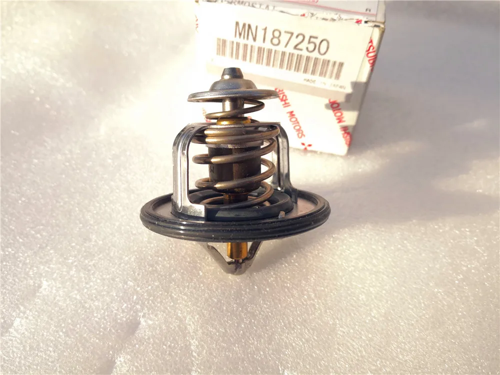 

Комплект термостата 82 для OUTLANDER Sport RVR ASX LANCER SPORTBACK 4B10 4B11 4B12 MN187250 1305A048 1305A283