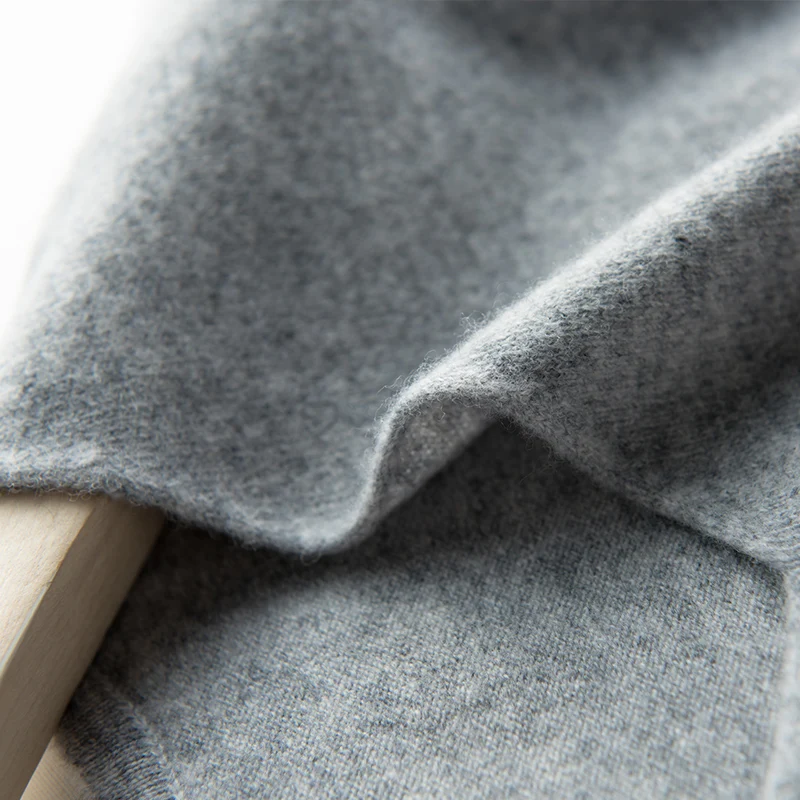 

2020 Mid-length Cashmere Sweater Women's Short-sleeved Wool Dress Slim Package Hip Bottoming Wild Warm Dress WomenV-neck