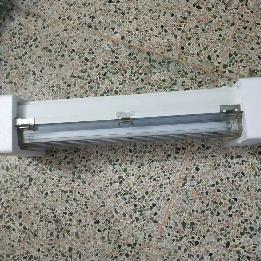 СВЕТОДИОДНЫЙ взрывозащищенный и антикоррозийный полностью пластиковый двойной